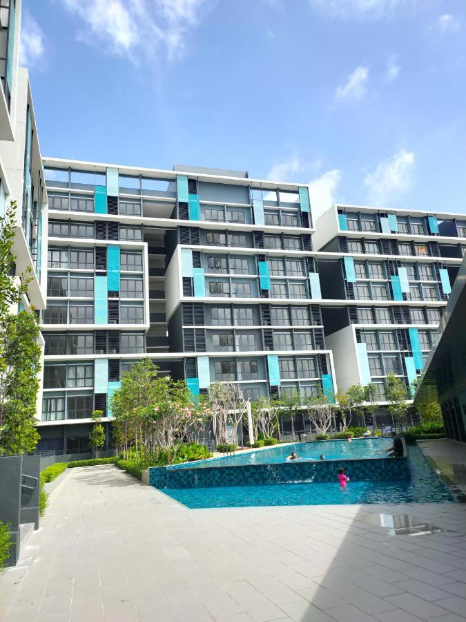 Homestay Klia Core Soho Suites Sepang Eksteriør bilde